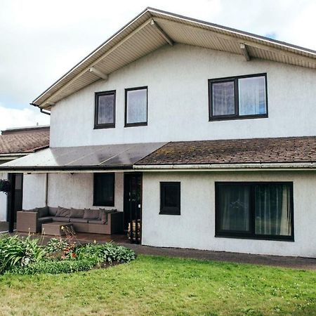 Flower Apartment Ventspils Dış mekan fotoğraf