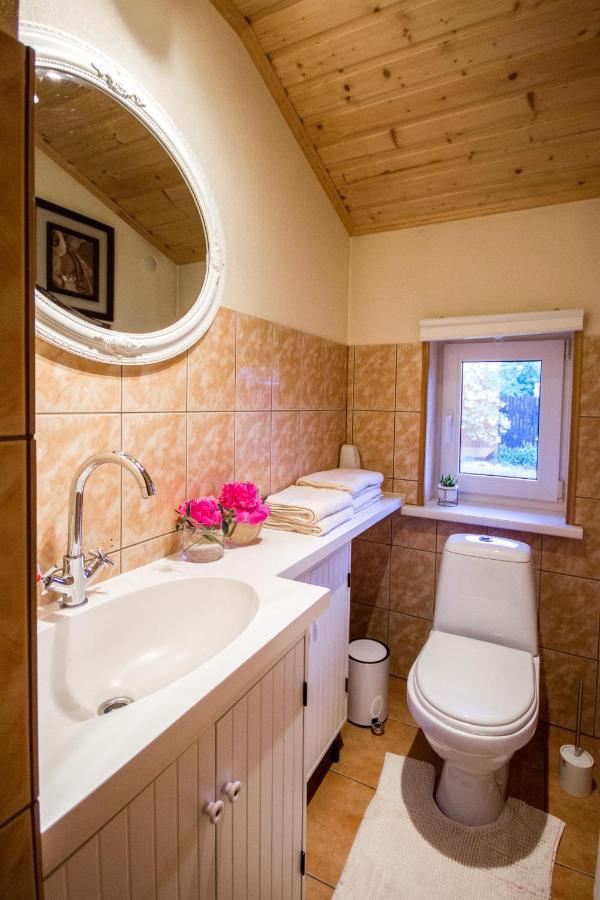 Flower Apartment Ventspils Dış mekan fotoğraf