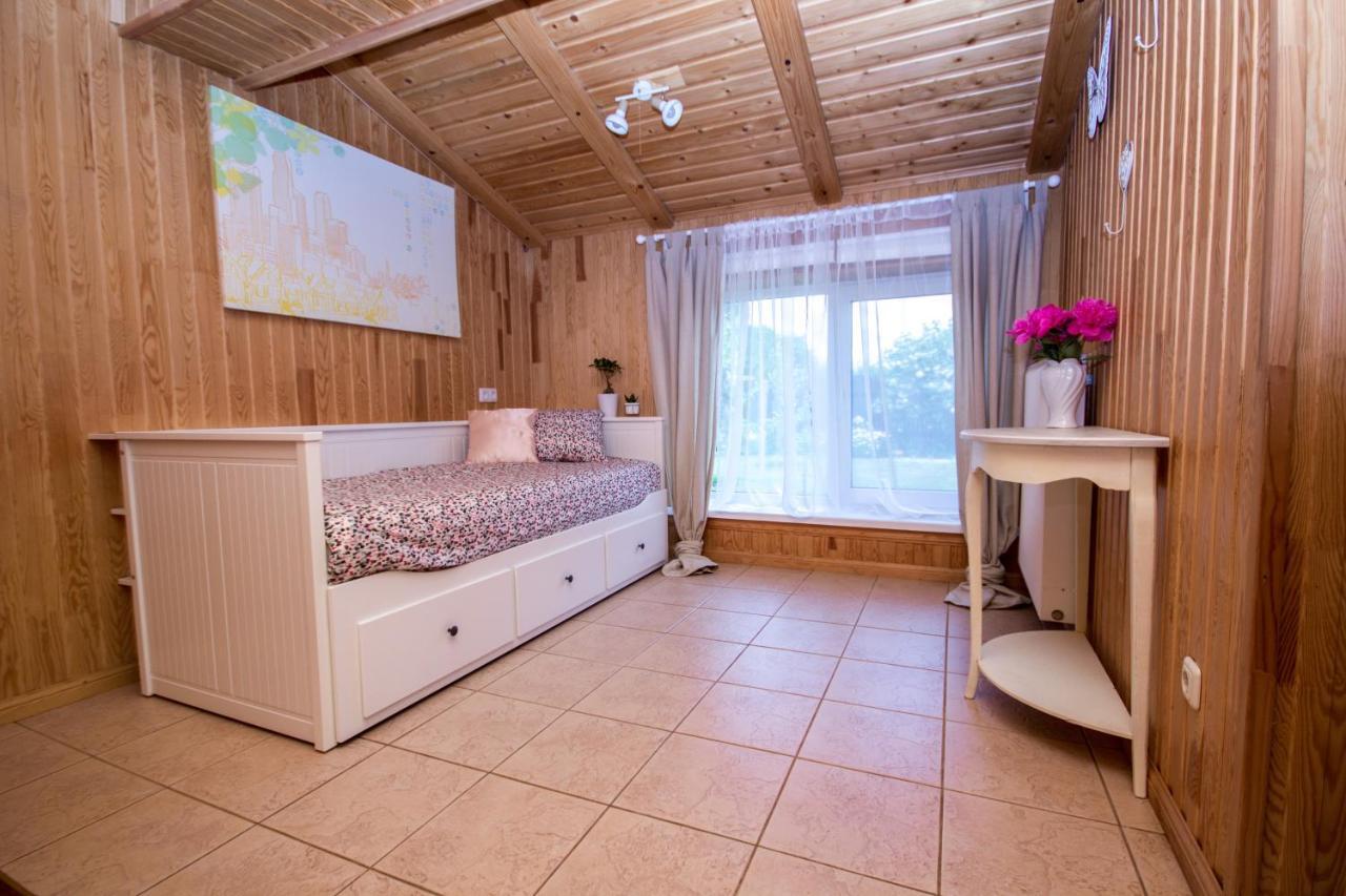 Flower Apartment Ventspils Dış mekan fotoğraf